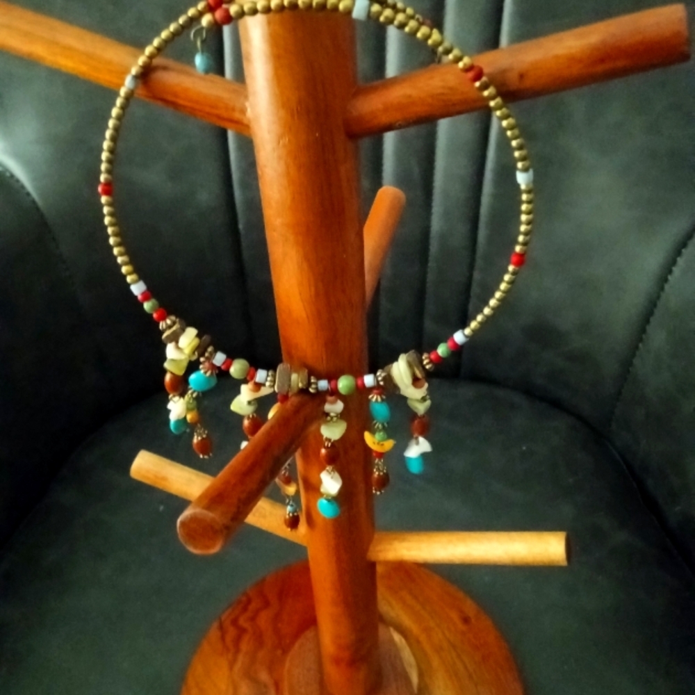VINTAGE NECKLACE - Picture 2 of 3